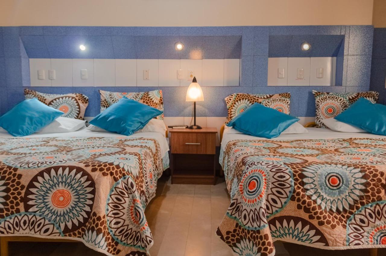 Hotel Livingston Inn Guayaquil Bagian luar foto