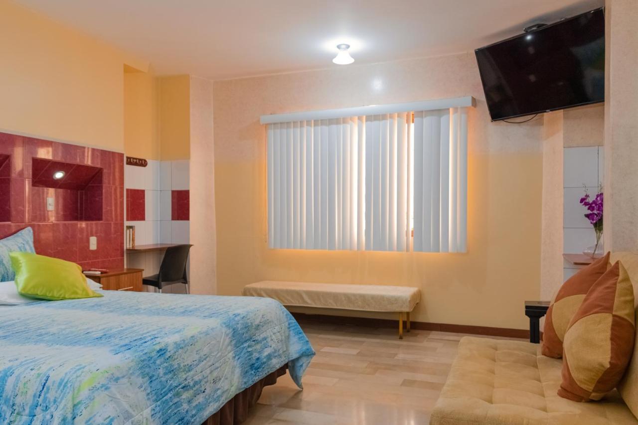 Hotel Livingston Inn Guayaquil Bagian luar foto